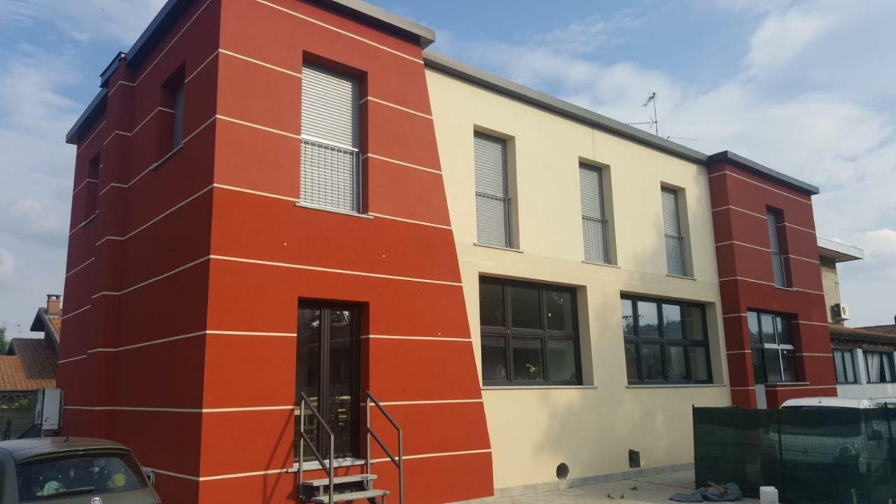 Bed and Breakfast A Casa Di Titty Somma Lombardo Exterior foto