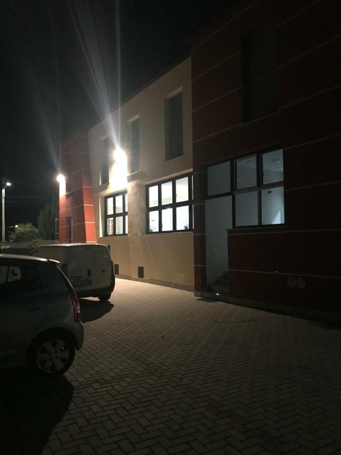 Bed and Breakfast A Casa Di Titty Somma Lombardo Exterior foto